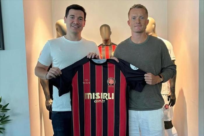 再就业!大连人旧将拉尔森加盟土超卡拉居姆吕克!