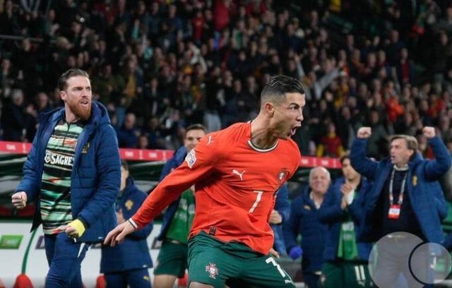 开云体育官方网站-90分钟C罗仍是巨星 梅开二度 特林康成葡国英雄！