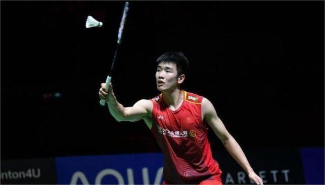 开云体育官方网站-【早报】十年之后，我来到你的城市，走过你来时的路