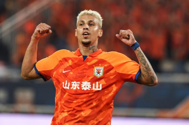 【亚冠】克雷桑传射费莱尼破门 泰山客场2比0仁川联