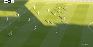 开云体育官方网站-【西甲】贝林厄姆双响+绝杀 皇马2比1逆转客胜巴萨